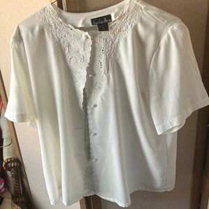 FINAL MARKDOWN David Matthew White Short Sleeve Blouse with Lace Detail 12